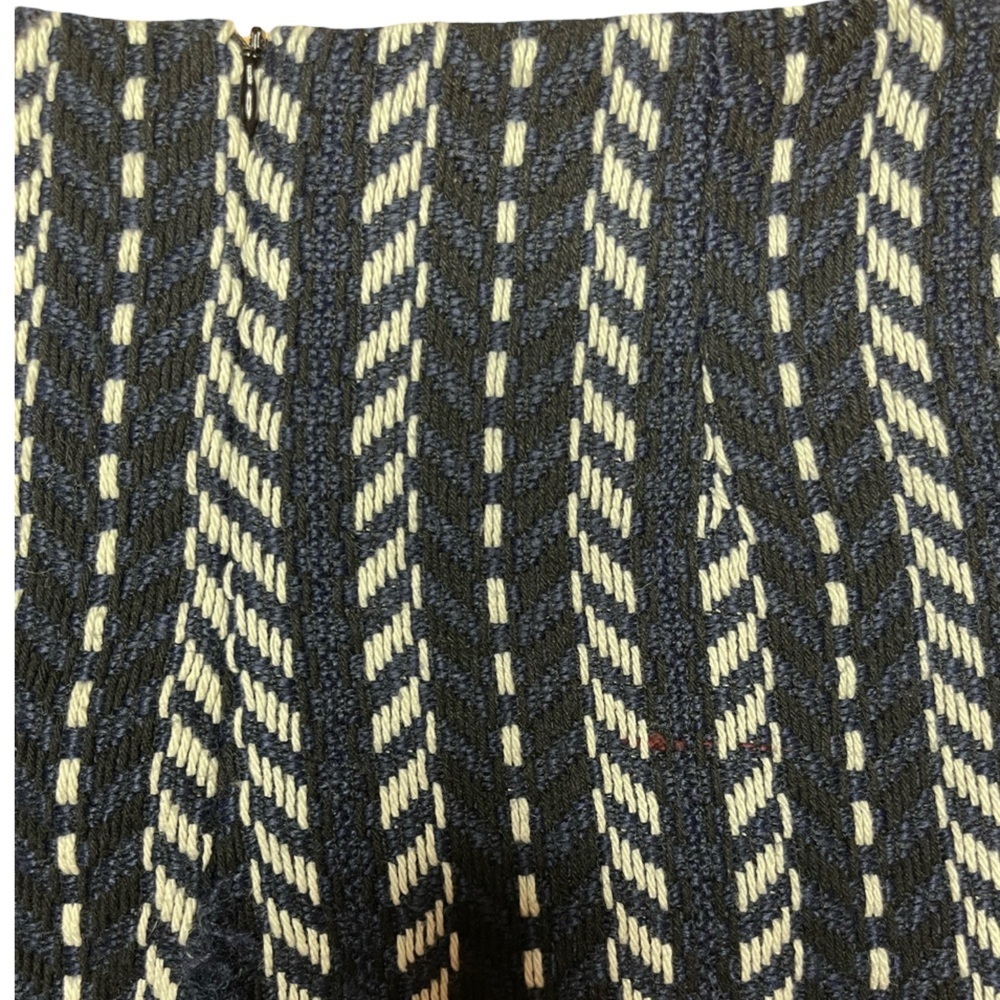 Haute Rogue Urban Outfitters Chevron Knit Mini Skirt Blue & White - Medium - Picture 8 of 14